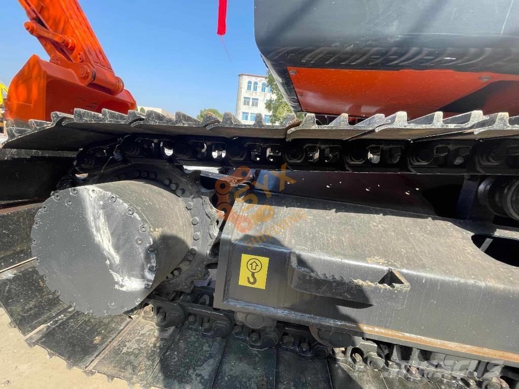 Doosan DX 225 LC Гусеничные экскаваторы