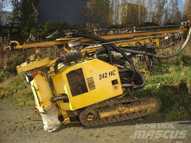 Atlas Copco ROC 242 Буровые вышки