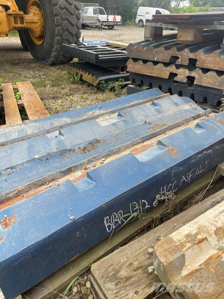 SBM 1312 Мобильные дробилки