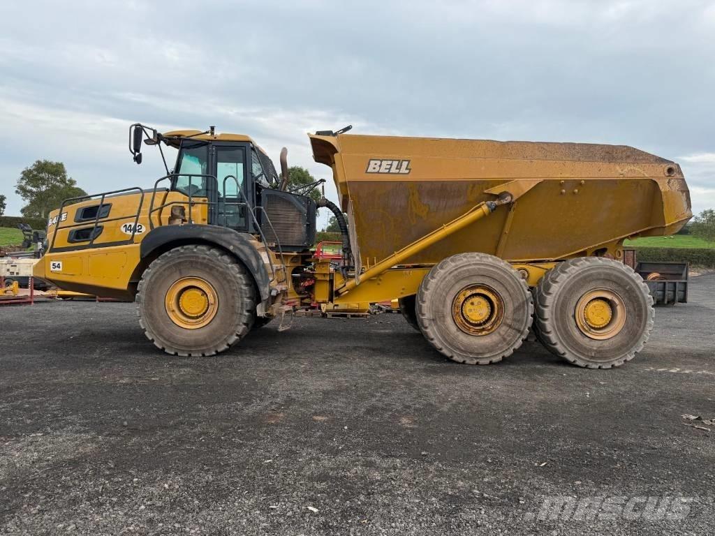Bell B 45 E Шарнирно-сочленённые самосвалы