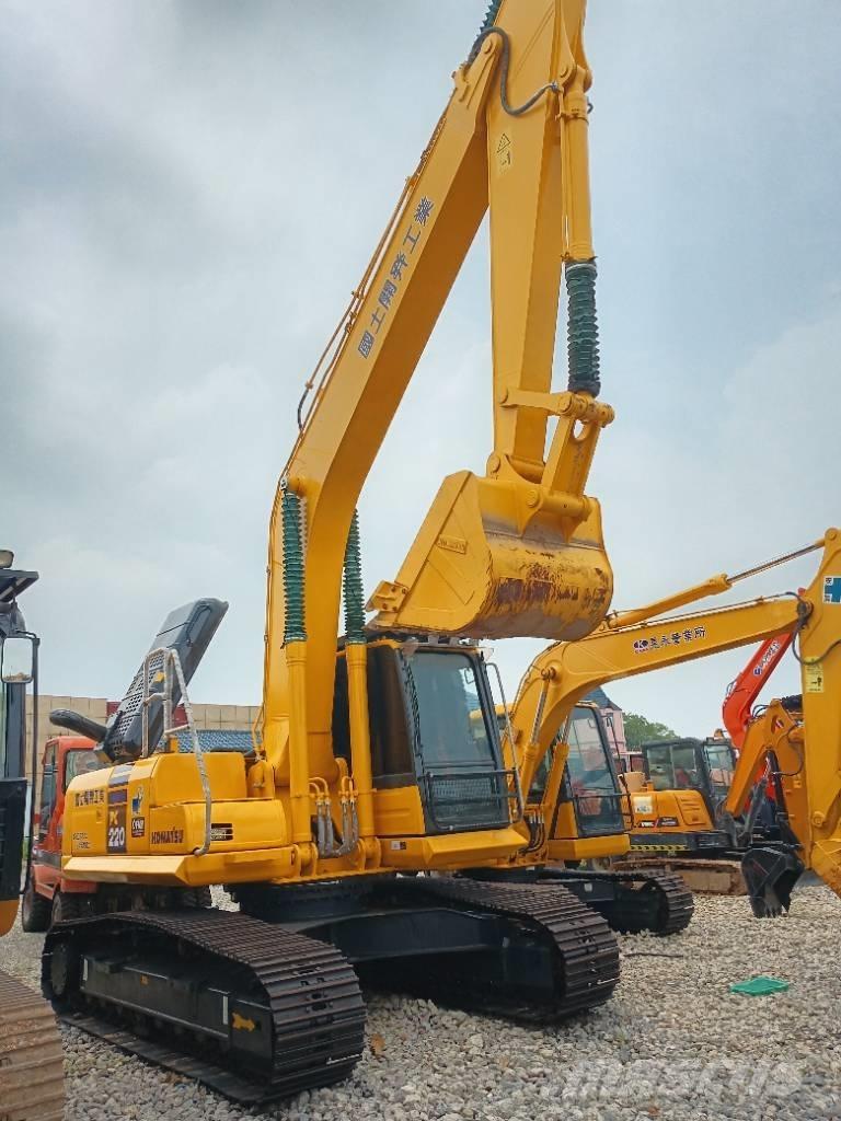 Komatsu PC 220-8 Гусеничные экскаваторы