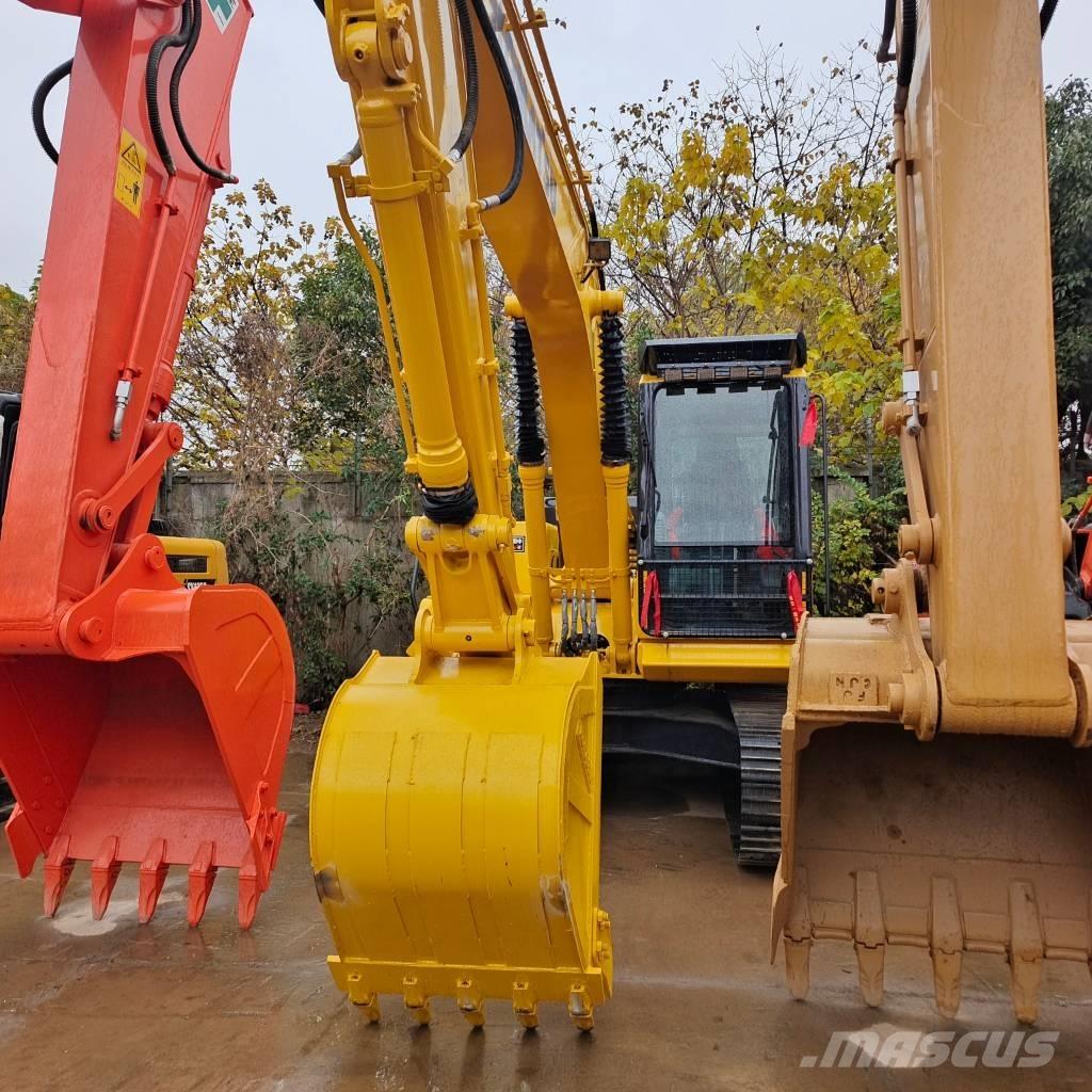 Komatsu PC 130-7 Гусеничные экскаваторы