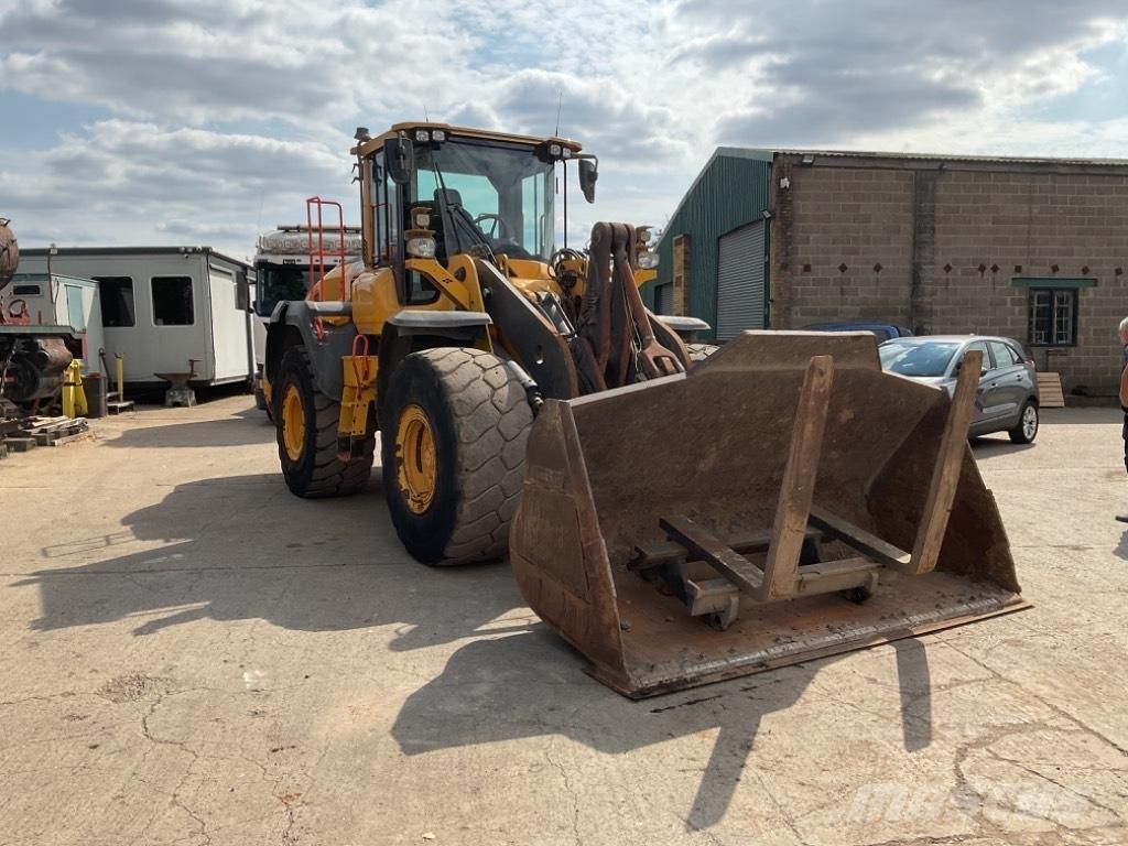 Volvo L110H Фронтальные погрузчики