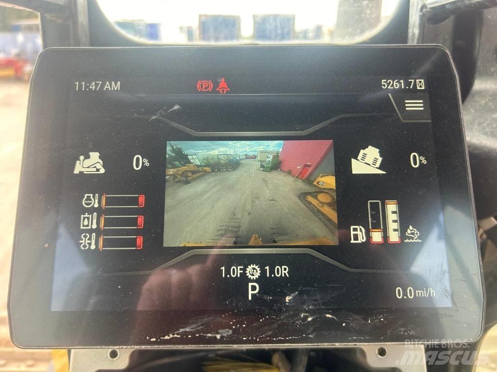 CAT D 5 LGP Гусеничные бульдозеры