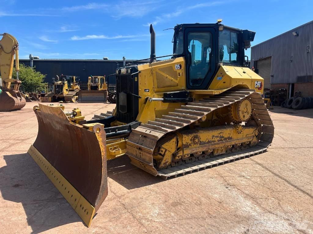 CAT D 5 LGP Гусеничные бульдозеры