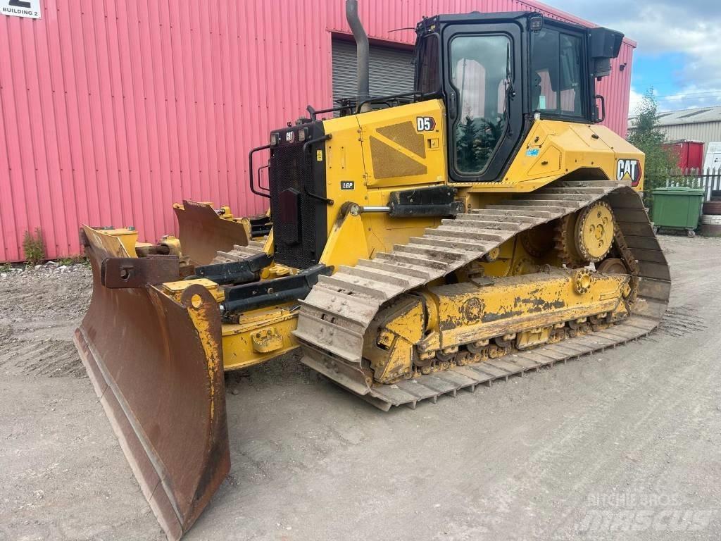 CAT D 5 LGP Гусеничные бульдозеры