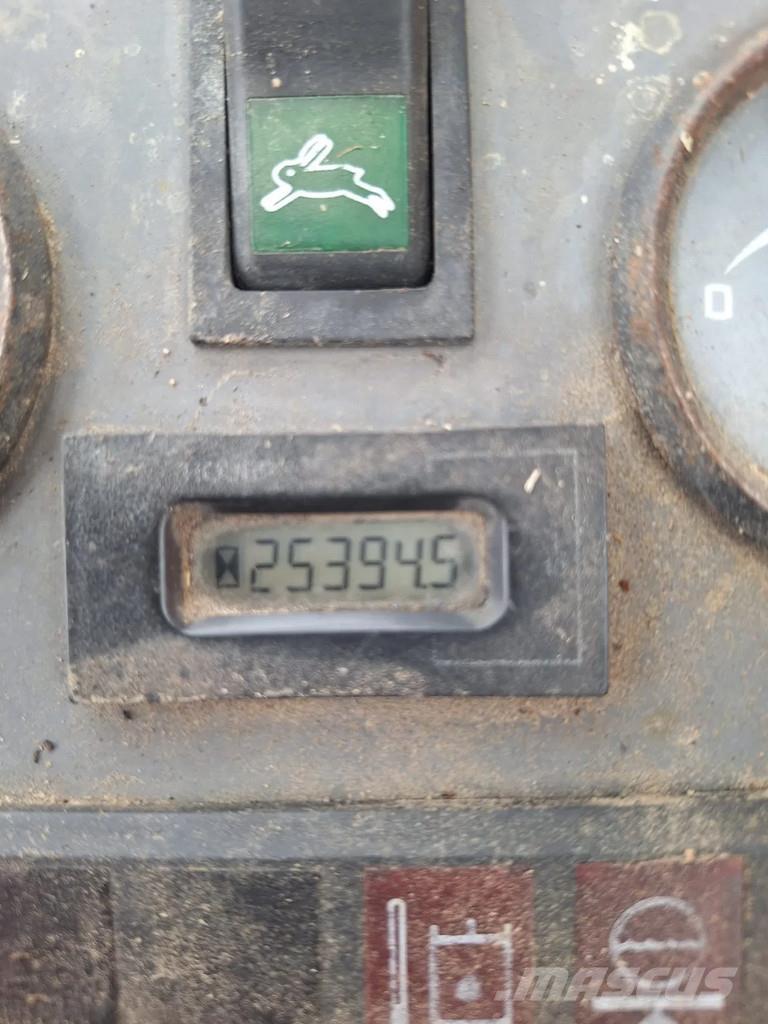 Liebherr A312 Колёсные экскаваторы