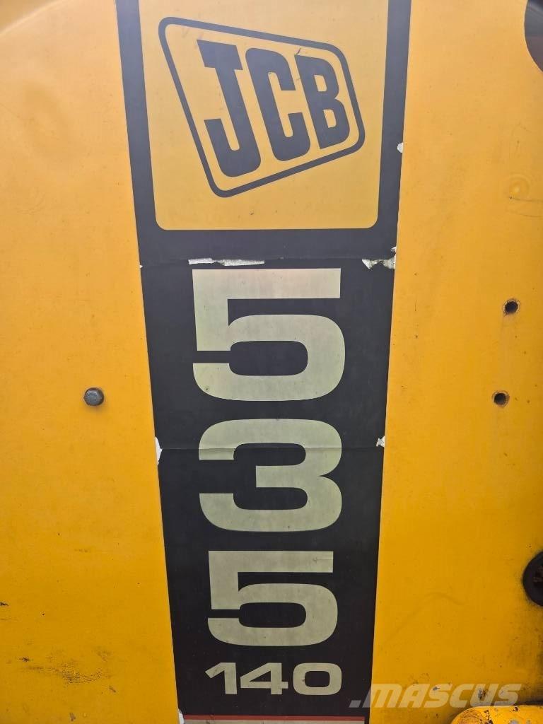 JCB 535-140 Телескопические погрузчики