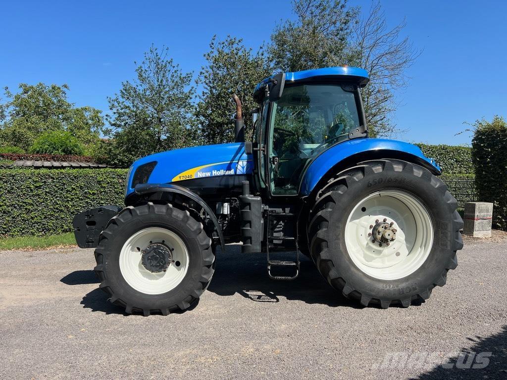 New Holland T 7040 Трактора