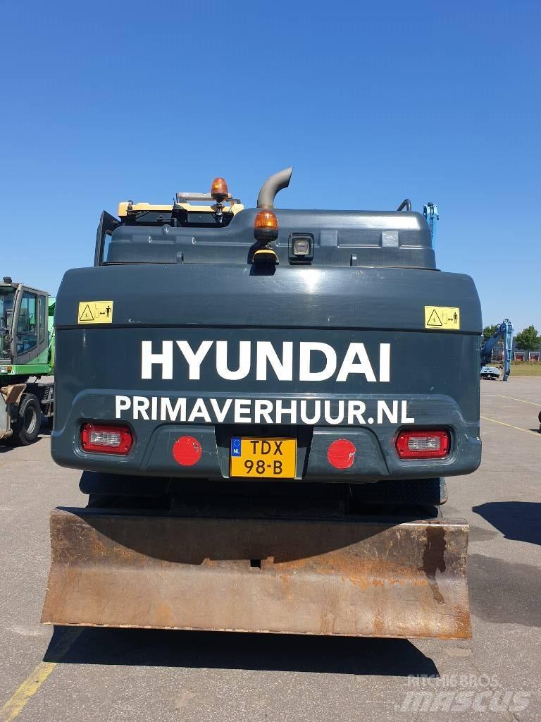 Hyundai HW160 Колёсные экскаваторы