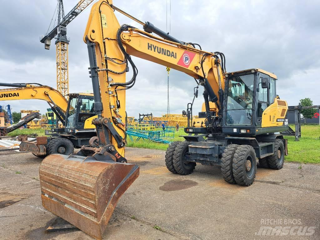 Hyundai HW160 Колёсные экскаваторы