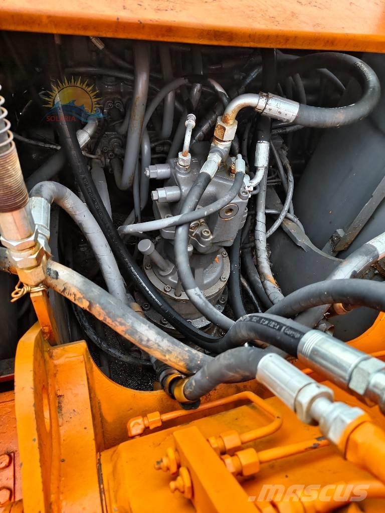 Hitachi EX 100 W D Колёсные экскаваторы