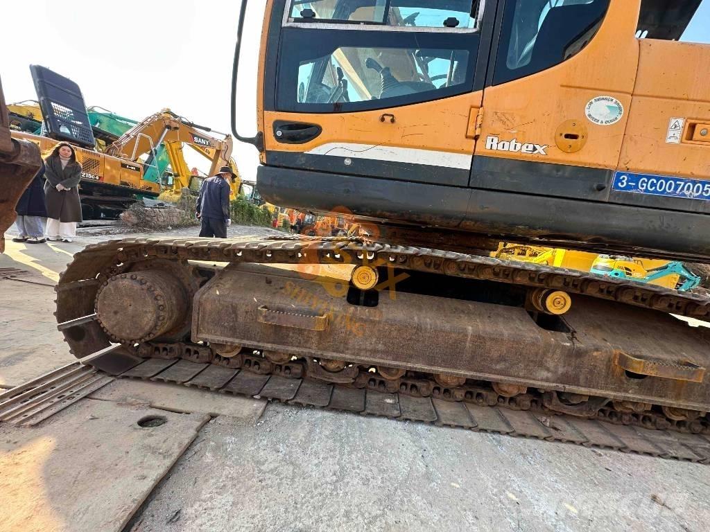 Hyundai Robex 225 Гусеничные экскаваторы