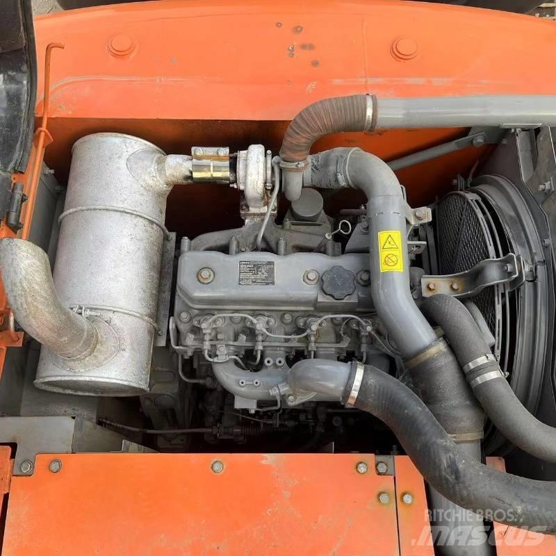 Hitachi ZX 160 Гусеничные экскаваторы