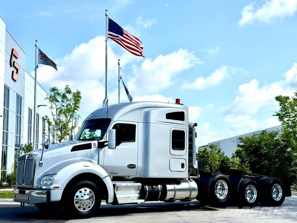 Kenworth T 880 Седельные тягачи