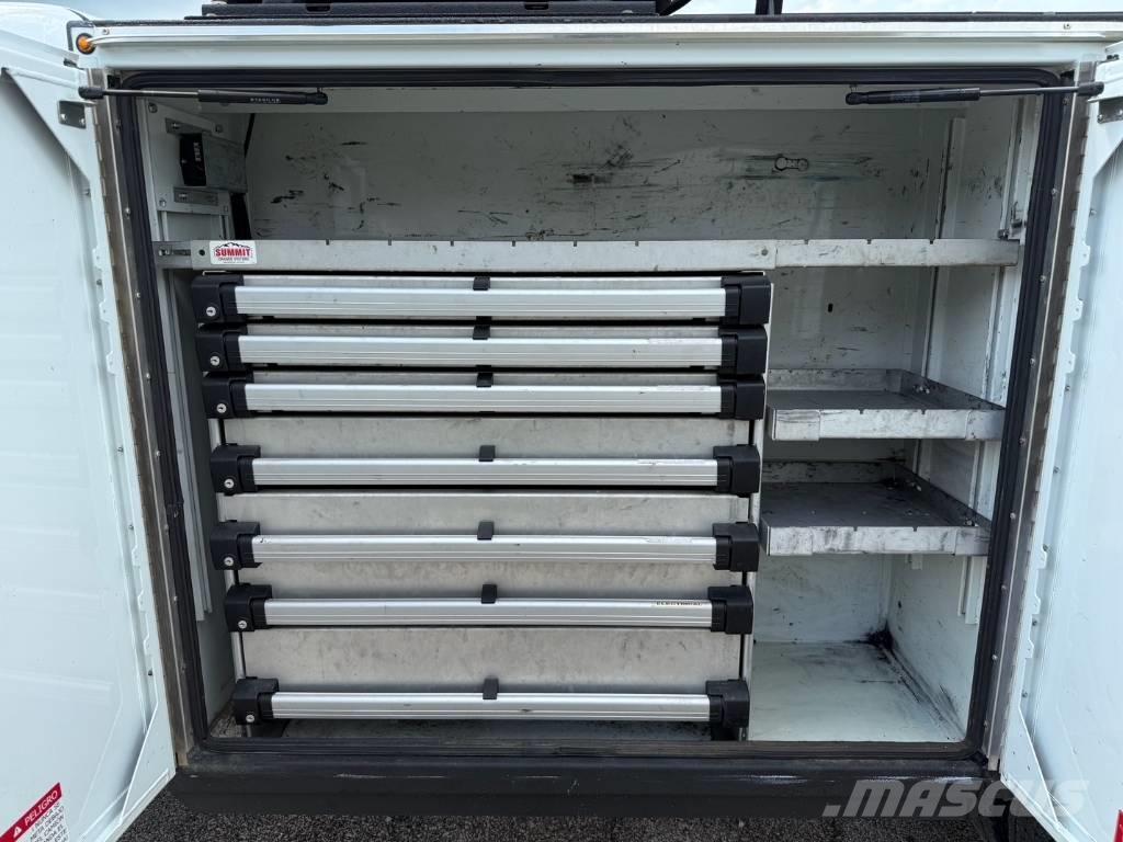 RAM 5500 TRADESMAN Комбинированные дорожные машины