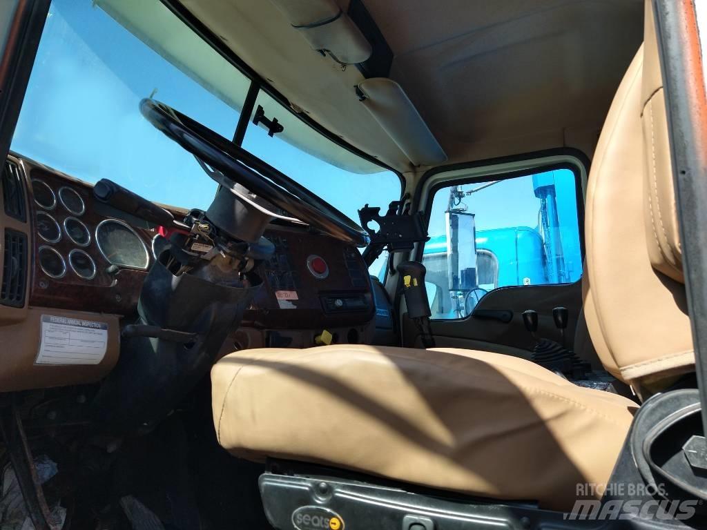 Mack GRANITE CV713 Мусоровозы