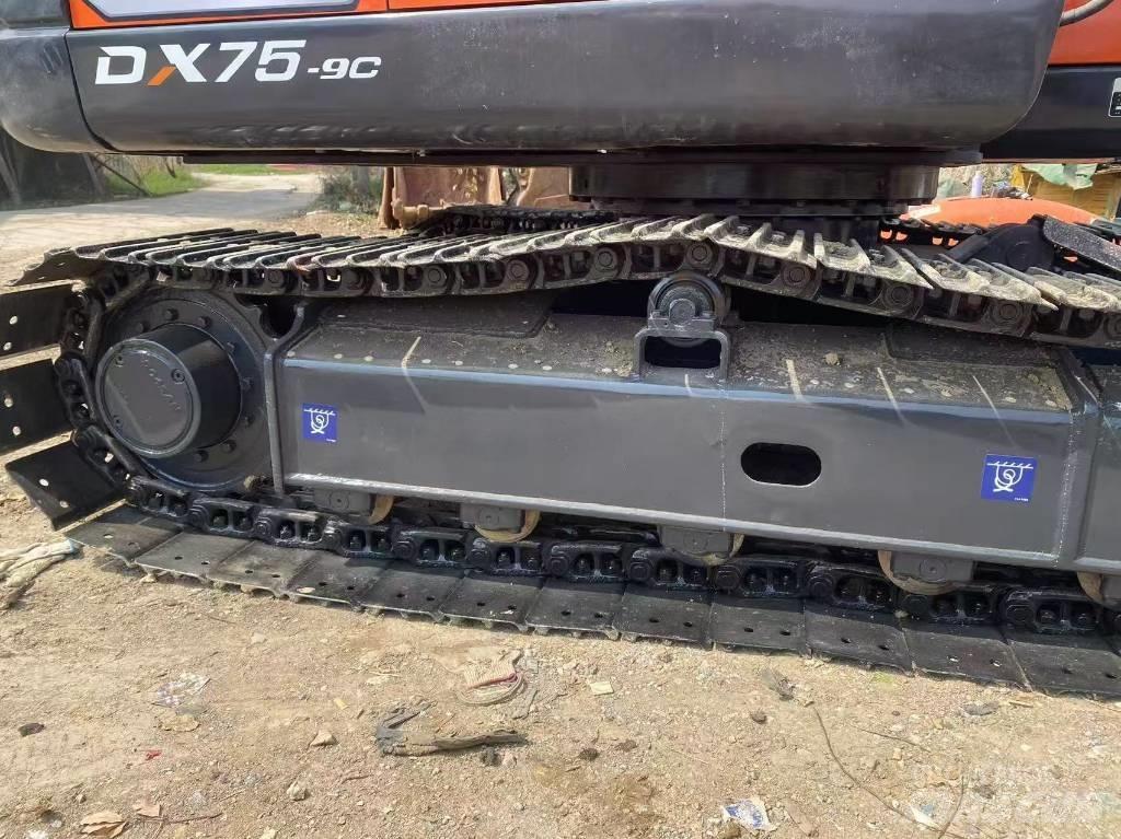 Doosan DX 75-9 C Малые экскаваторы 7т-12т