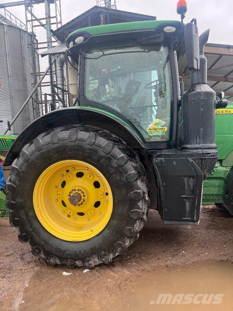 John Deere 8320 R Трактора