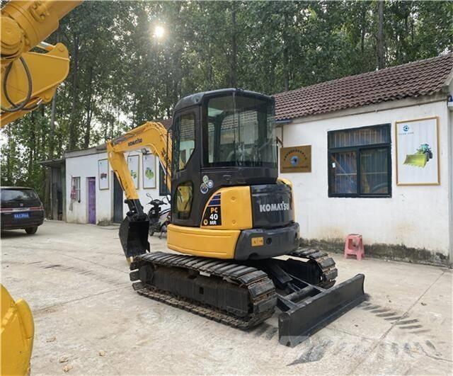 Komatsu Komatsu PC40 Гусеничные экскаваторы