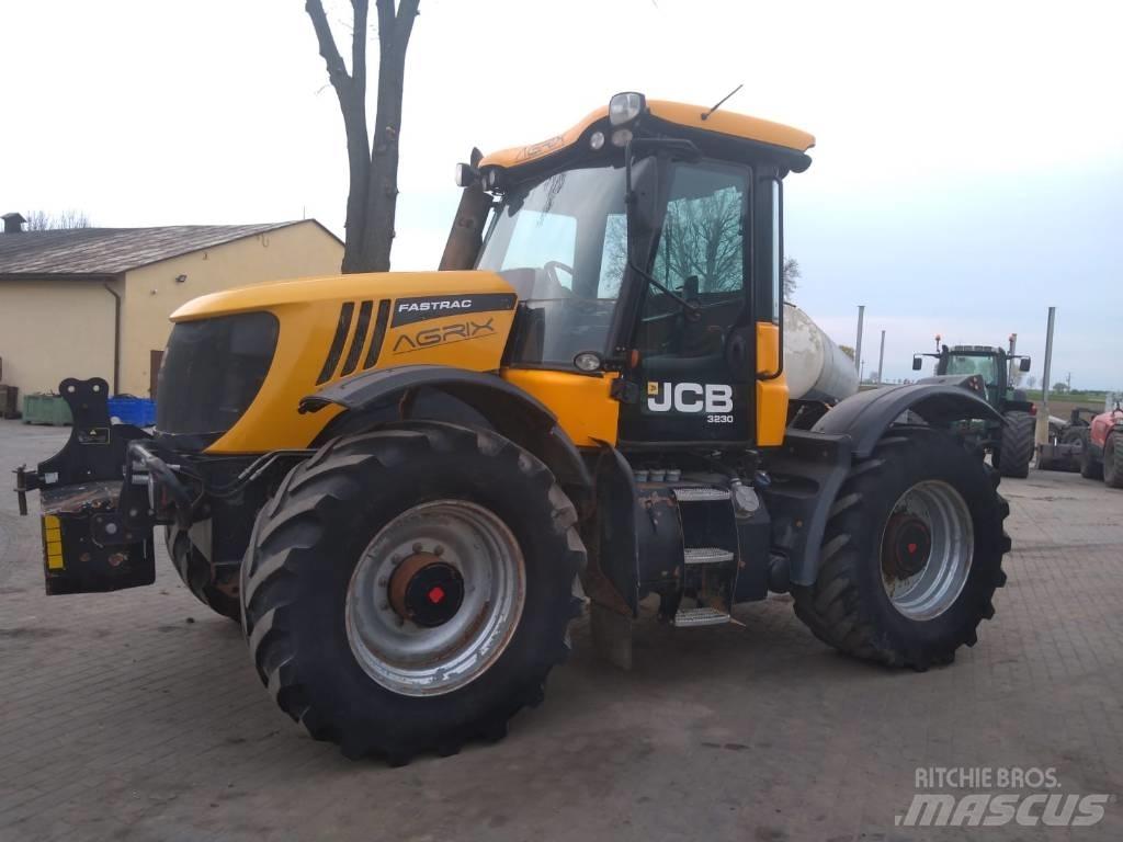 JCB Fastrac 3230 Трактора