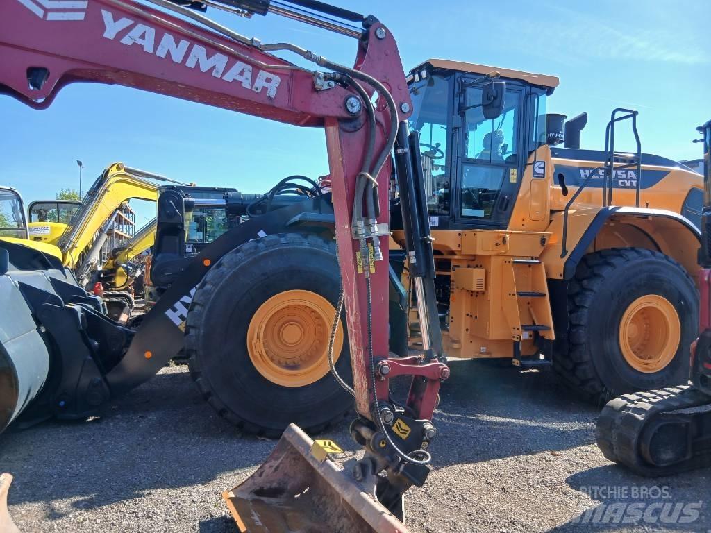 Hyundai HL 975 ACVT Фронтальные погрузчики