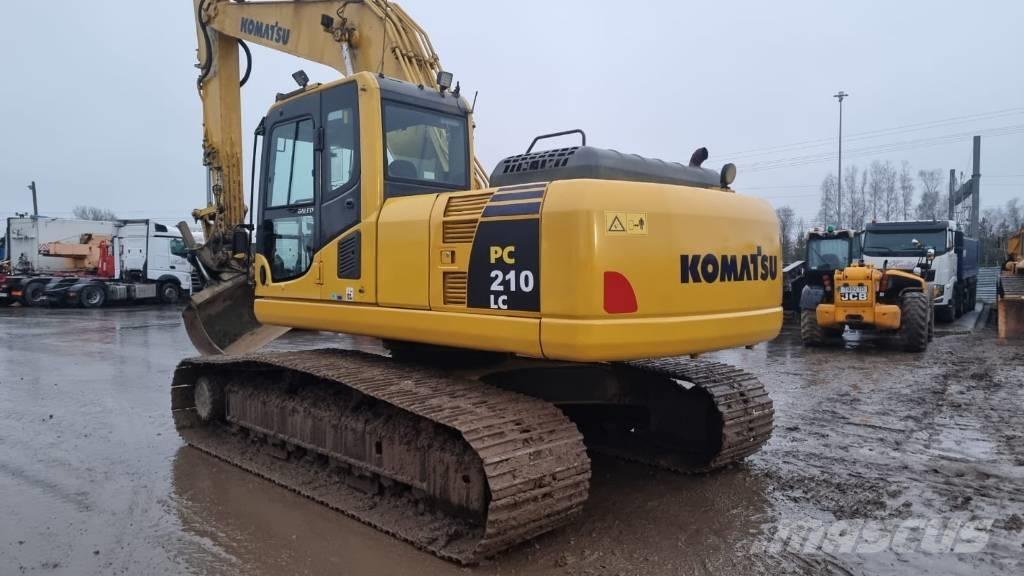 Komatsu PC 210-8 Гусеничные экскаваторы