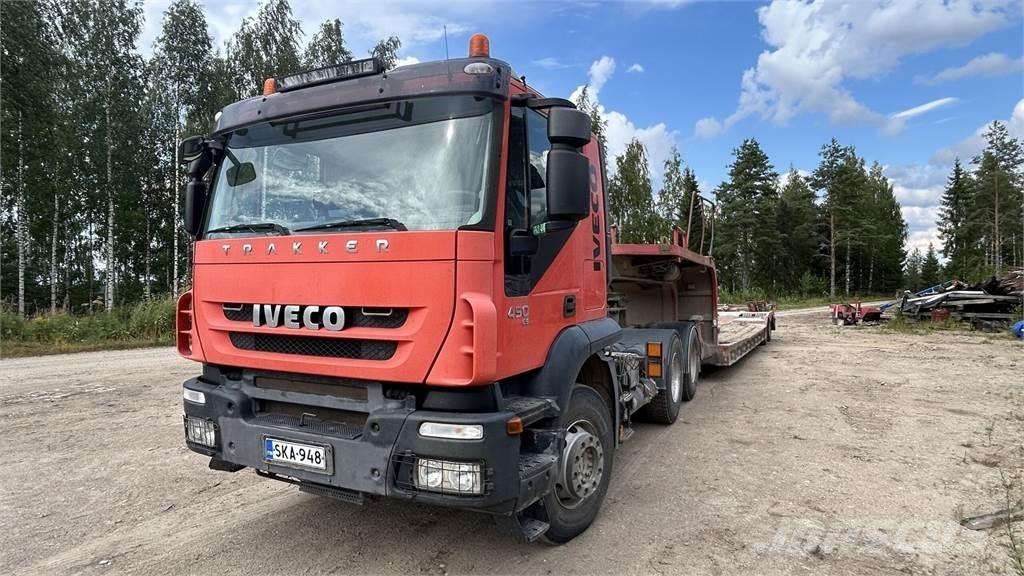 Iveco Trakker Грузовики-платформы/боковая разгрузка