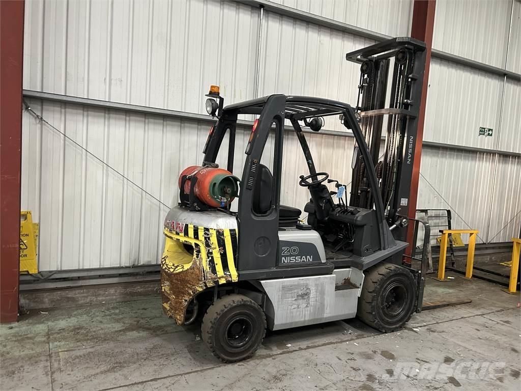 Nissan U1D2A20LQ Газовые погрузчики