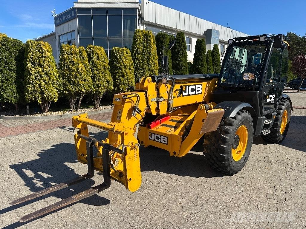 JCB 540-140 Телескопические погрузчики