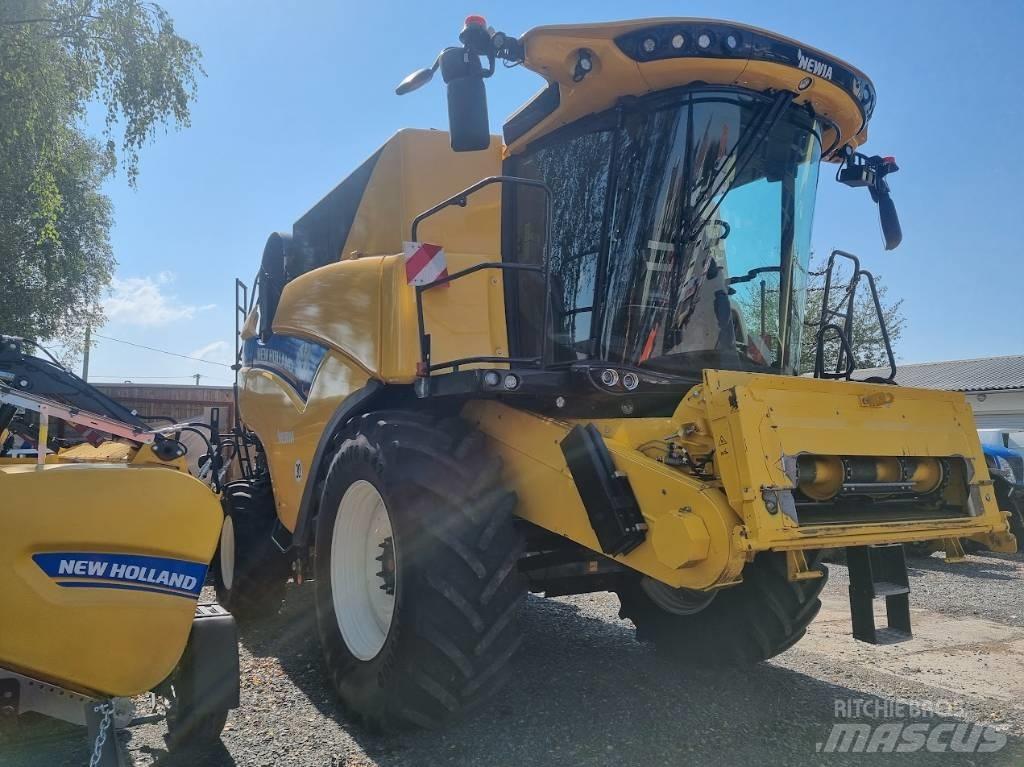 New Holland CX 8.70 Зерноуборочные комбайны