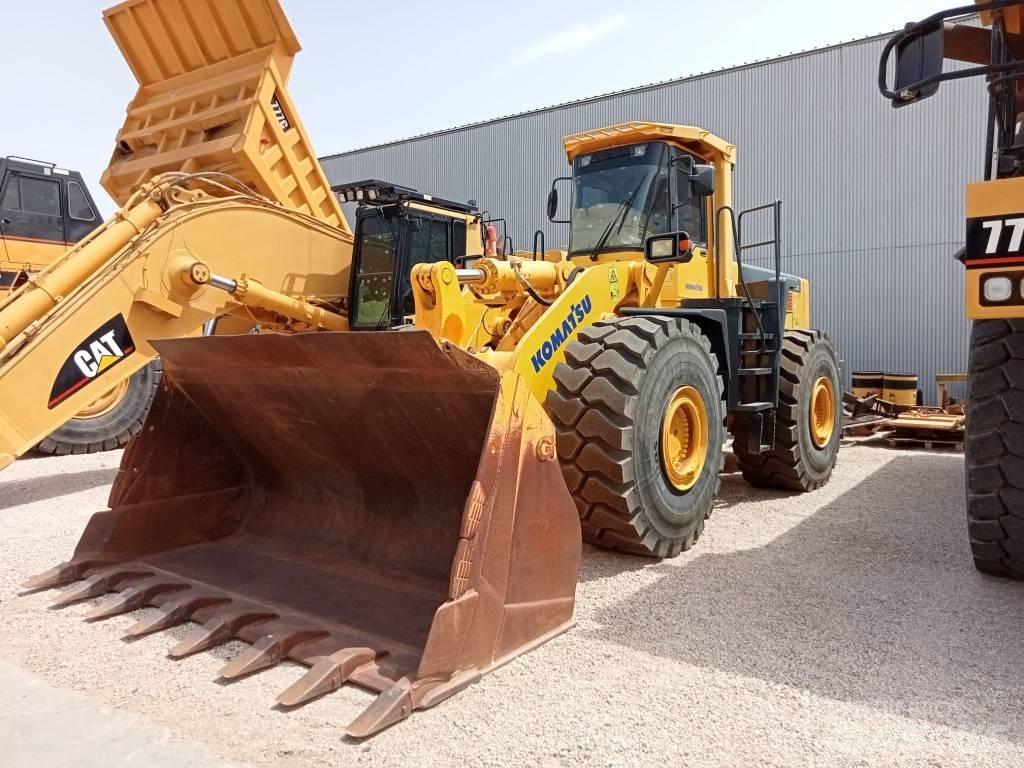 Komatsu WA500-3 Фронтальные погрузчики