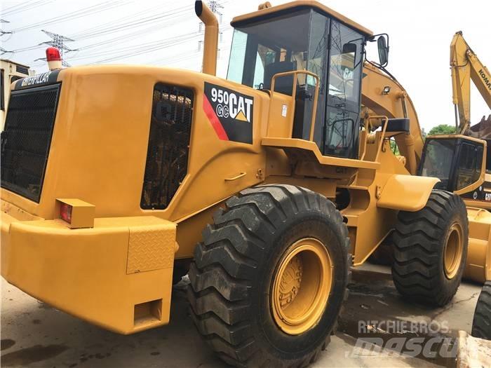 CAT 950 GC Фронтальные погрузчики