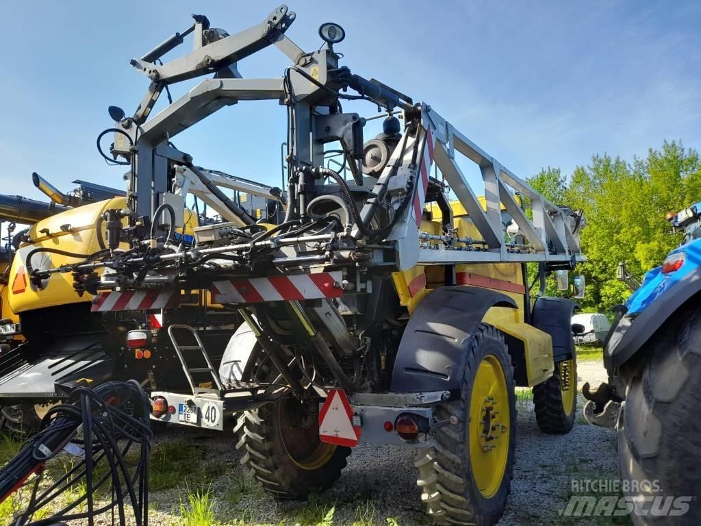 Artec F40 Самоходные опрыскиватели