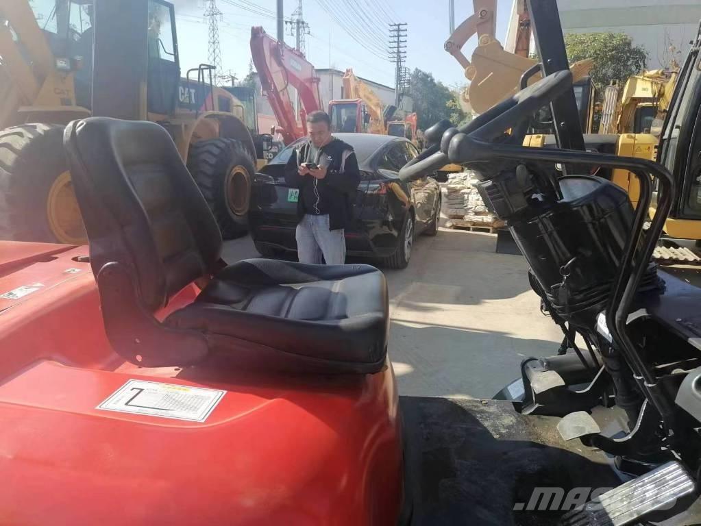 Toyota FD 30 Дизельные погрузчики