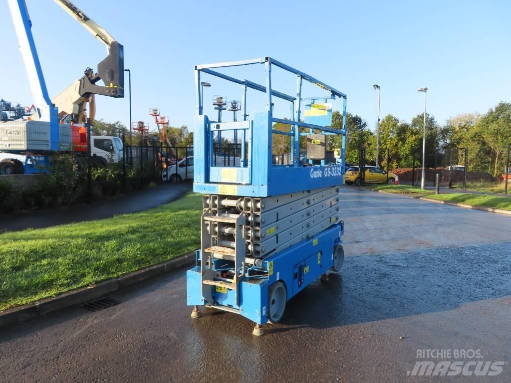 Genie GS 3232 Ножничные подъемники