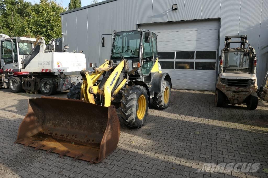 Komatsu WA 100 M-5 Фронтальные погрузчики