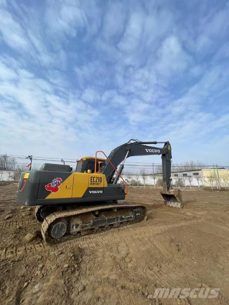 Volvo EC210D Гусеничные экскаваторы
