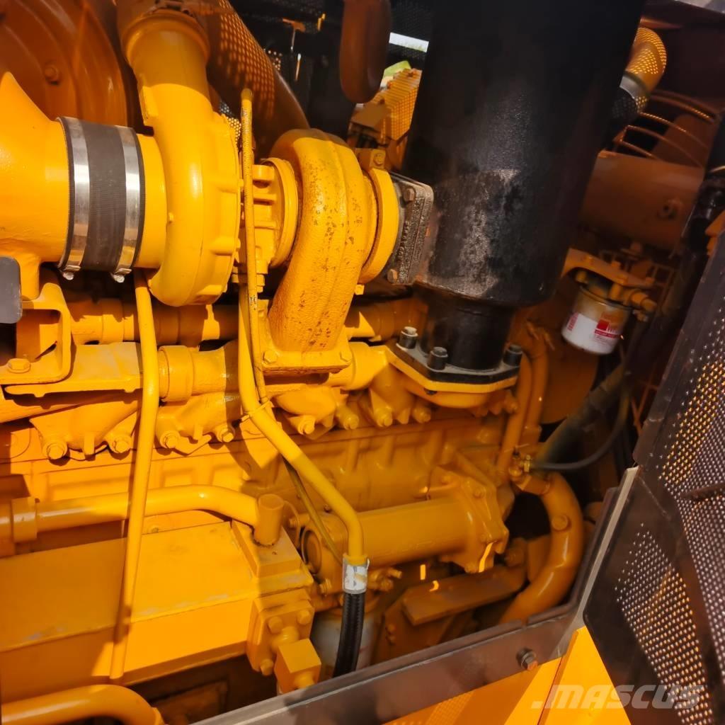 Shantui SD 22 Гусеничные бульдозеры