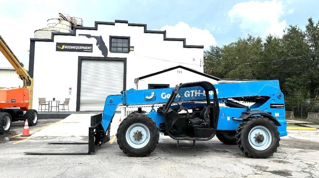 Genie GTH 844 Телескопические погрузчики