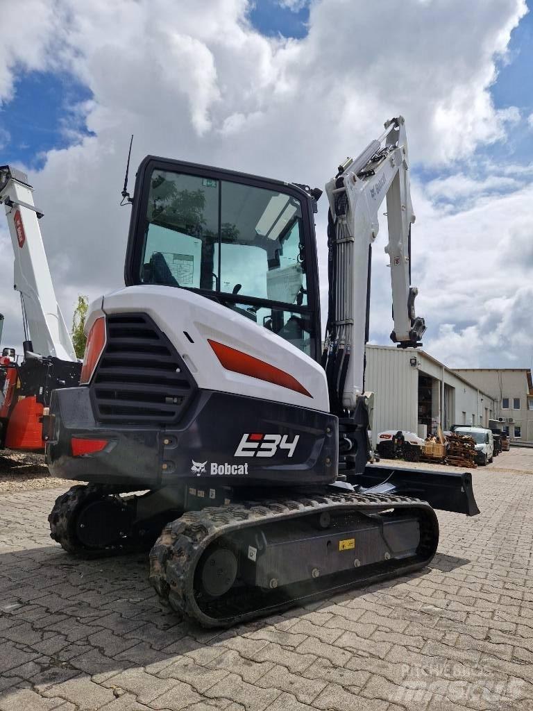 Bobcat E34 Мини-экскаваторы