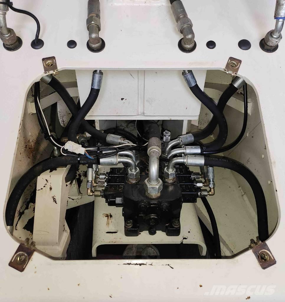 Volvo L 30 B Фронтальные погрузчики