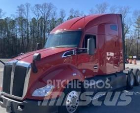 Kenworth T 680 Седельные тягачи