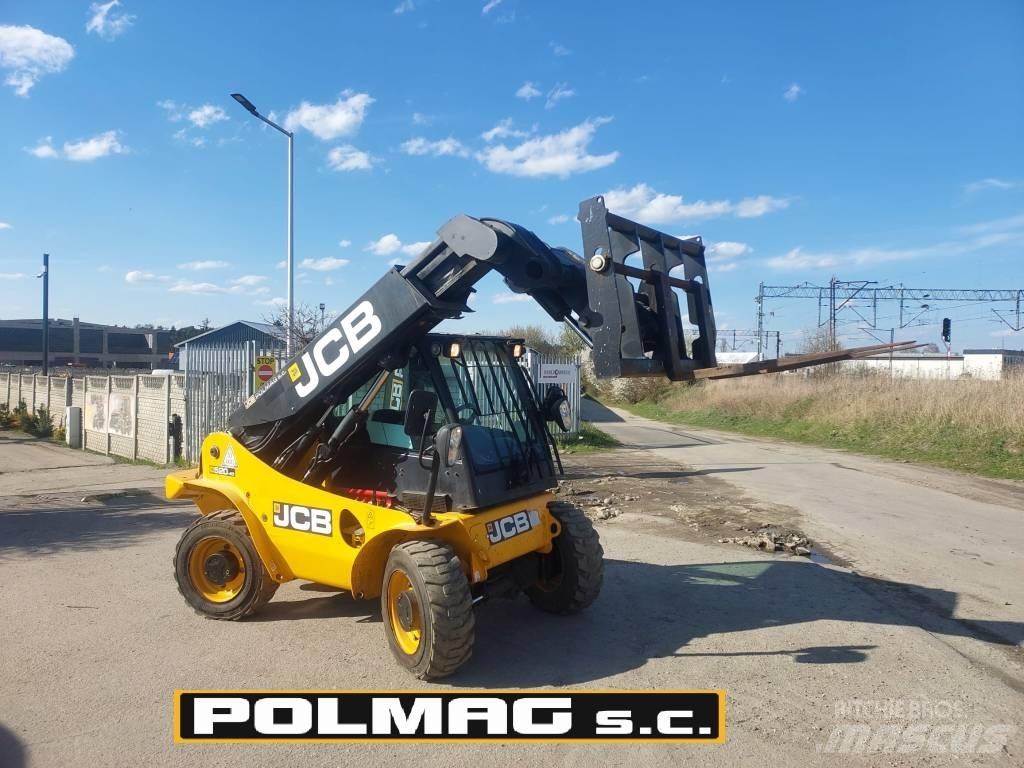 JCB 520-40 Телескопические погрузчики