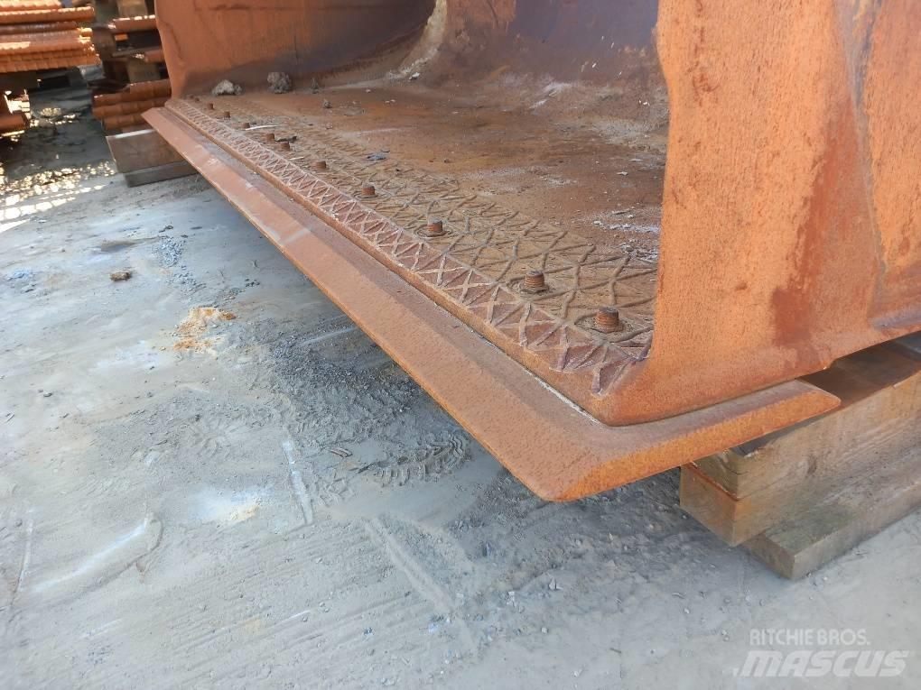 Komatsu WA475-10 Ковши