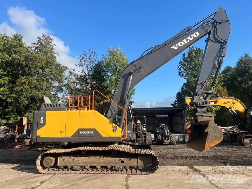 Volvo EC 250 EL Гусеничные экскаваторы