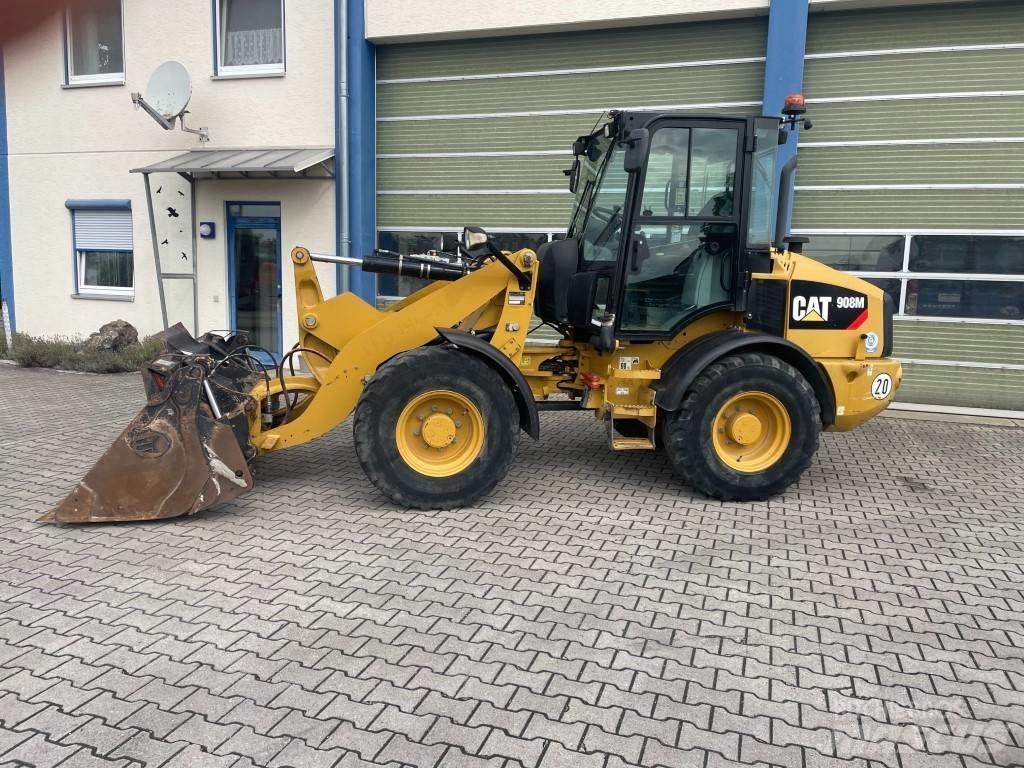 CAT 908 M Фронтальные погрузчики