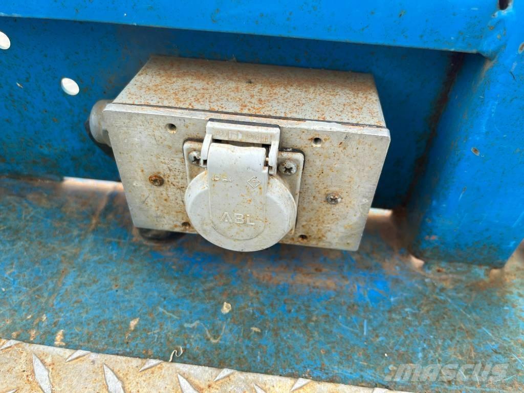 Genie GS 3369 DC Ножничные подъемники