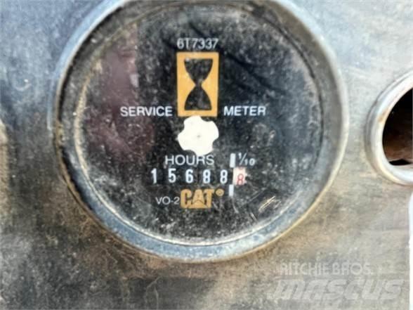 CAT 928F Фронтальные погрузчики