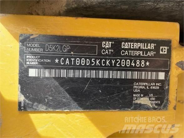 CAT D5K2 LGP Гусеничные бульдозеры